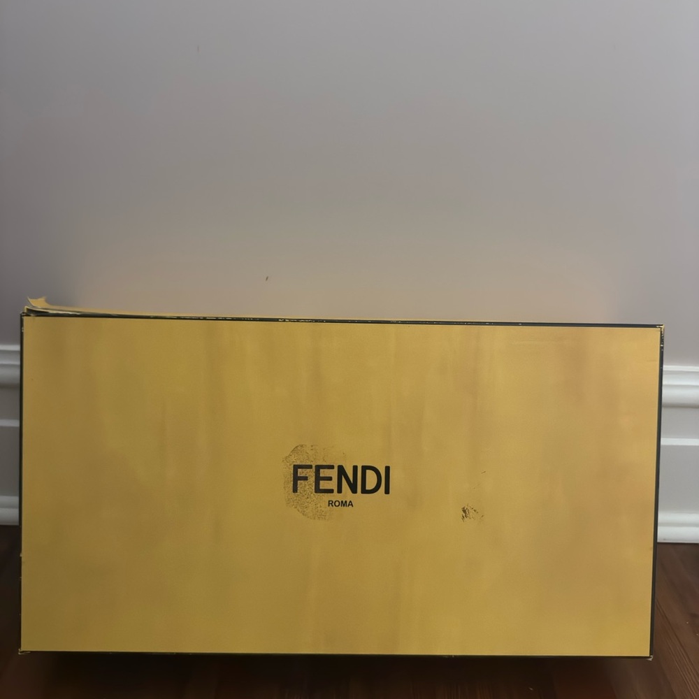 Fendi Red Ankle Boots - Picture 5 of 6